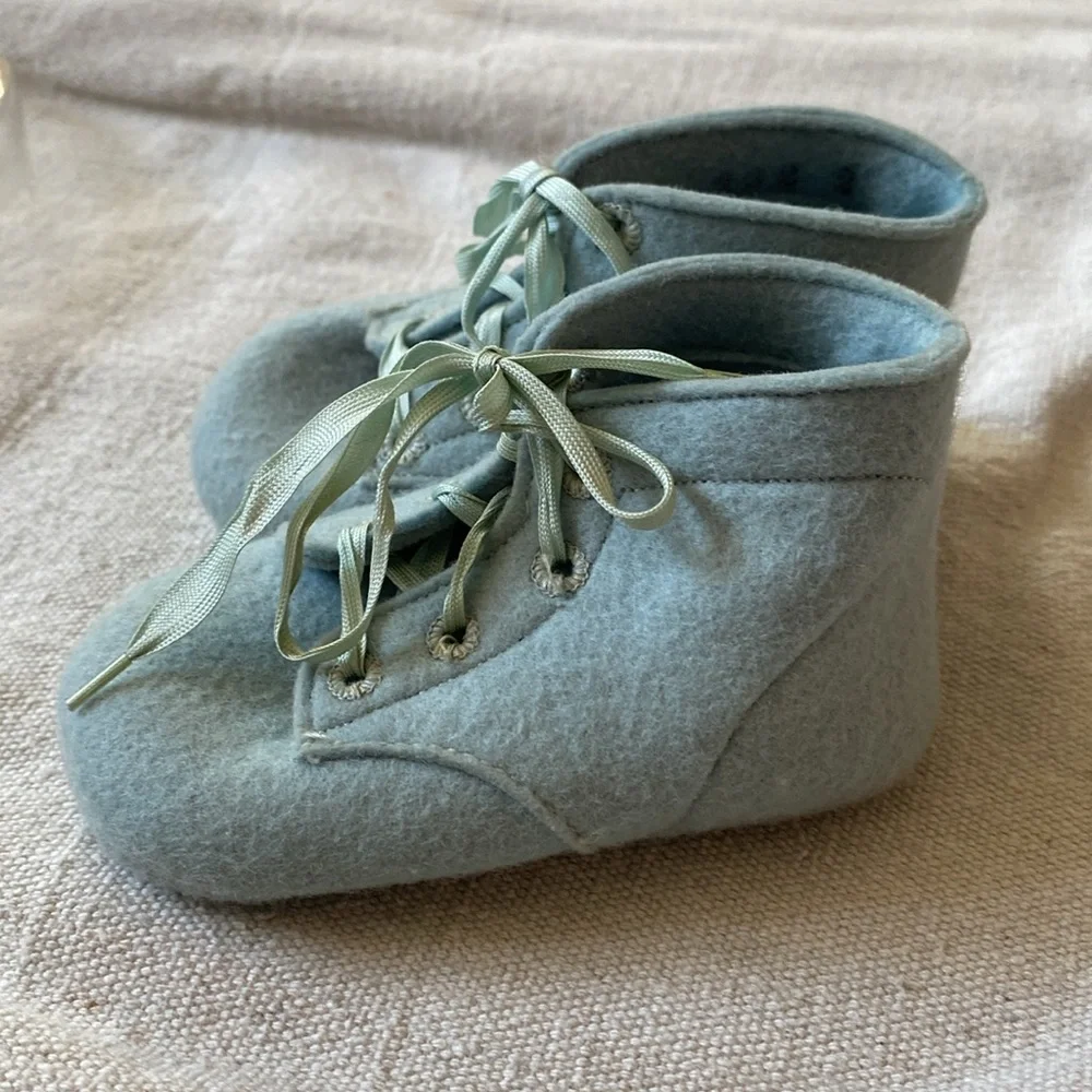 WOOL VINTAGE Shoes Booties Baby Deer Walker Slippers Felt Blue